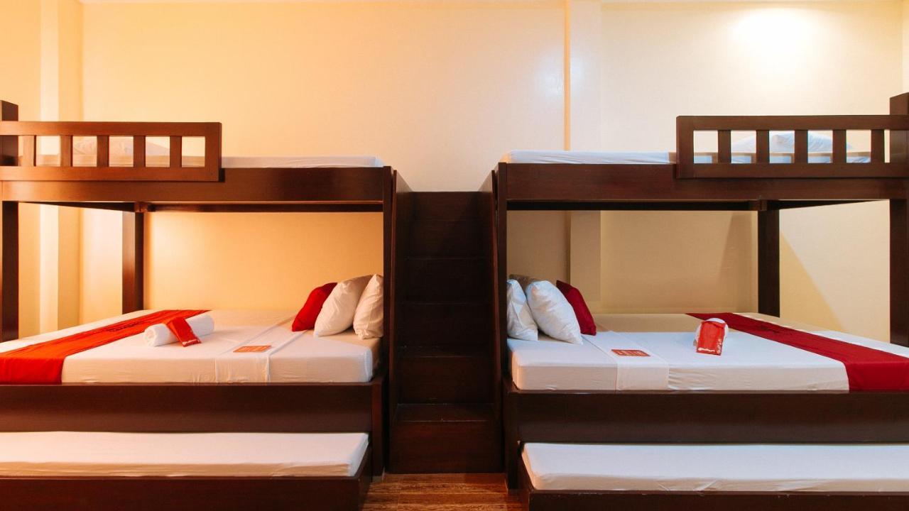 Bernwoods Extyn B&B Dormitory Iloilo City Eksteriør billede
